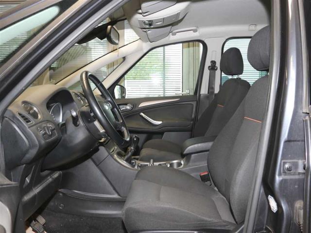 Ford S-Max  für nur 4.650,- € bei Hoffmann Automobile in Wolfsburg kaufen und sofort mitnehmen - Bild 10