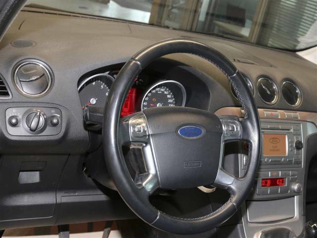 Ford S-Max  für nur 4.650,- € bei Hoffmann Automobile in Wolfsburg kaufen und sofort mitnehmen - Bild 9