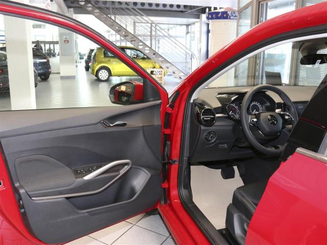 Skoda Fabia Style für nur 22.550,- € bei Hoffmann Automobile in Wolfsburg kaufen und sofort mitnehmen - Bild 12