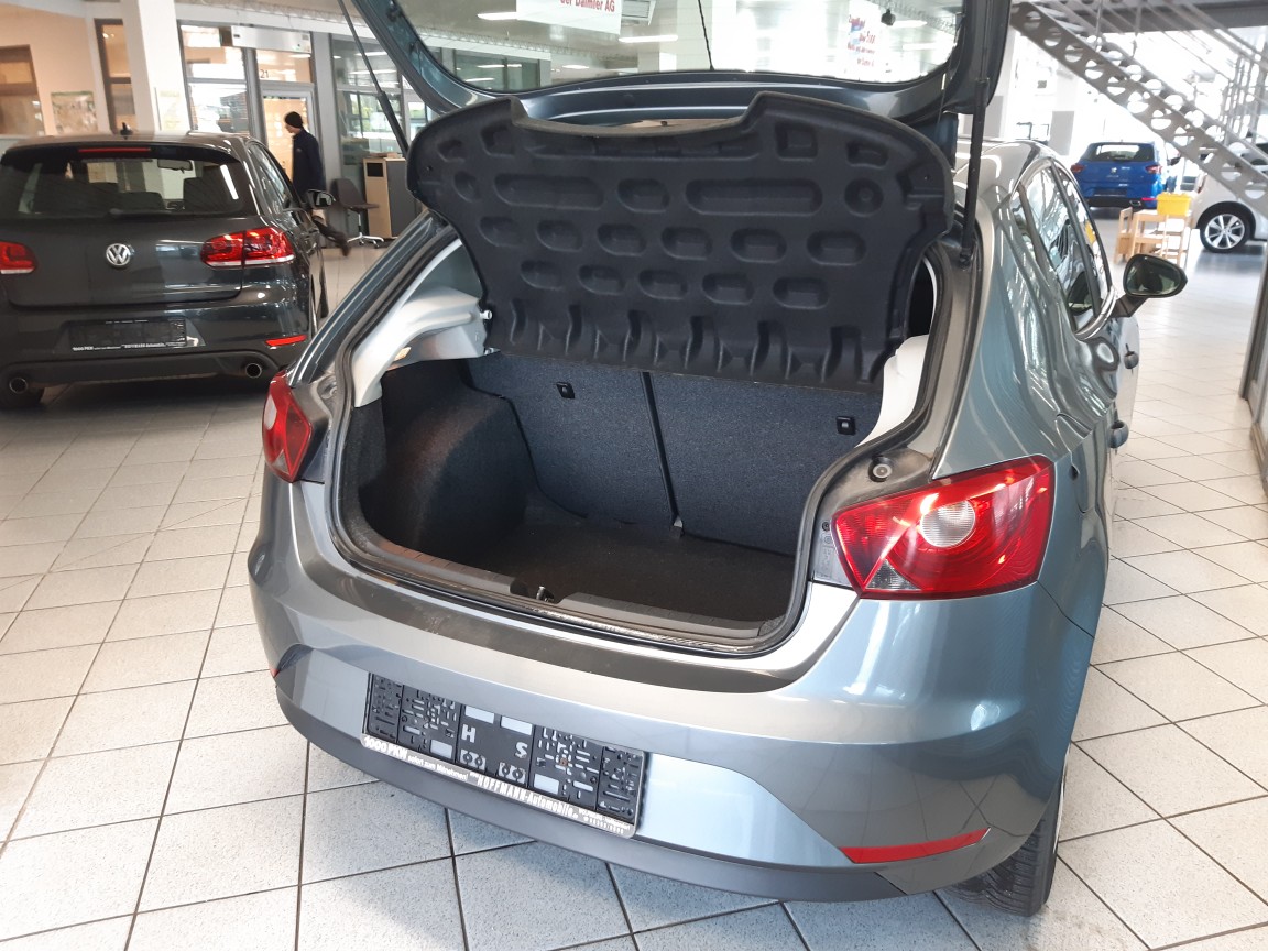 Seat Ibiza  bei Hoffmann Automobile in Wolfsburg kaufen und sofort mitnehmen - Bild 2