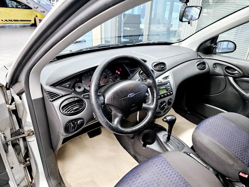 Ford Focus – Foto 11