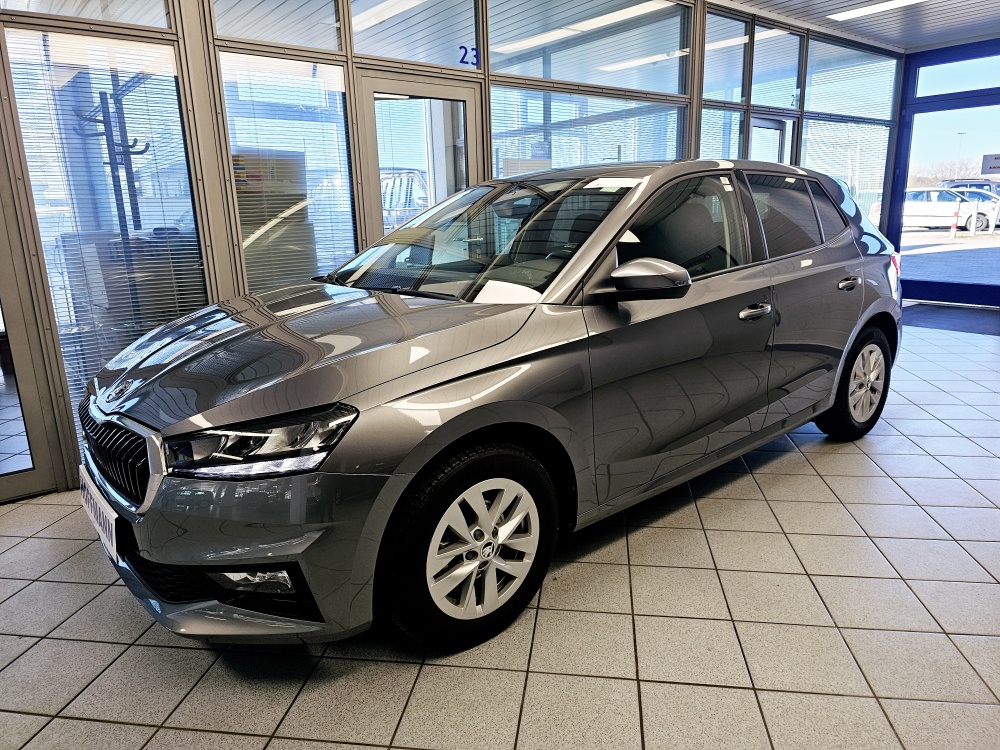 Skoda Fabia Ambition für nur 17.400,- € bei Hoffmann Automobile in Wolfsburg kaufen und sofort mitnehmen