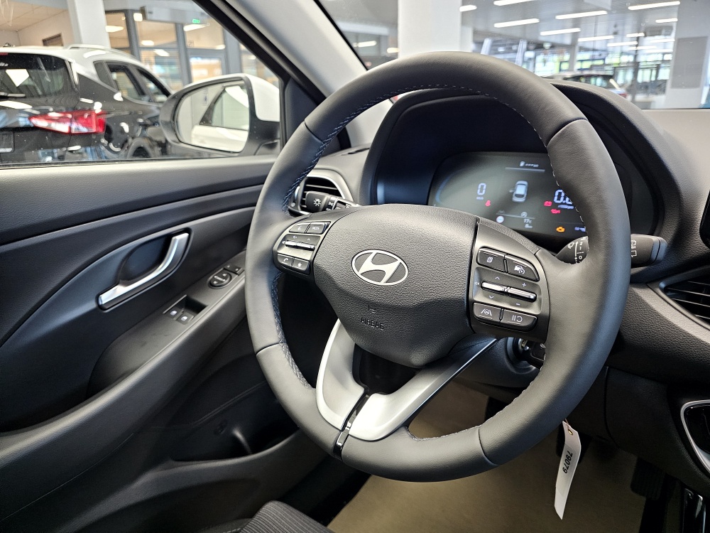 Hyundai i30 – Foto 13