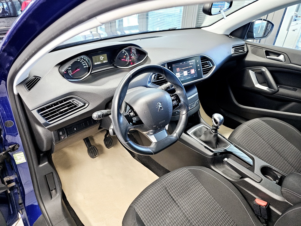 Peugeot 308  bei Hoffmann Automobile in Wolfsburg kaufen und sofort mitnehmen - Bild 12