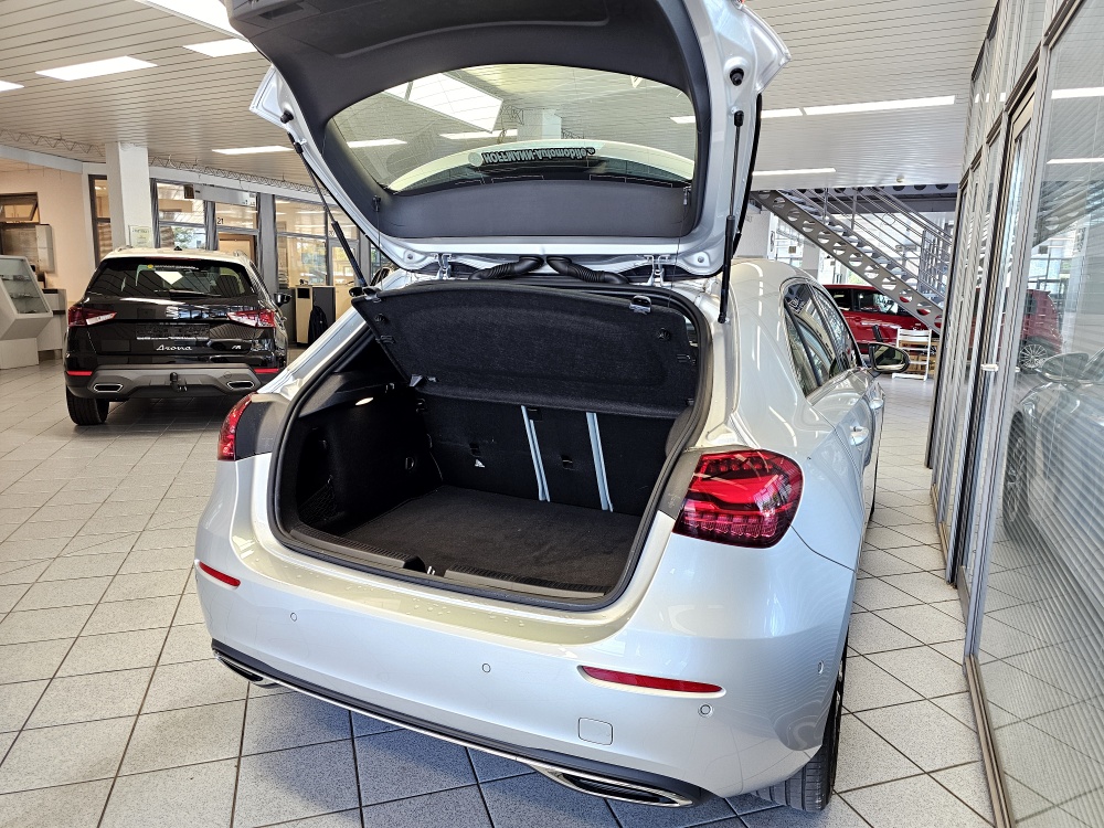 Mercedes-Benz A 200 – Foto 2