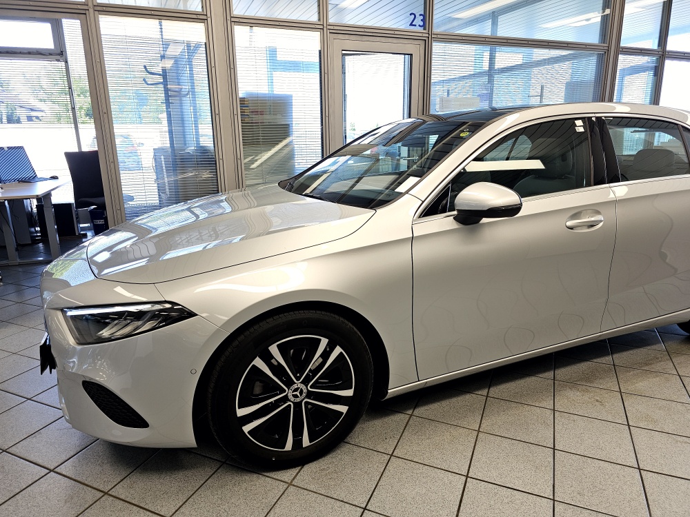 Mercedes-Benz A 200 – Foto 25