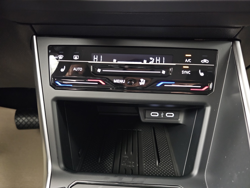 VW Taigo – Foto 9