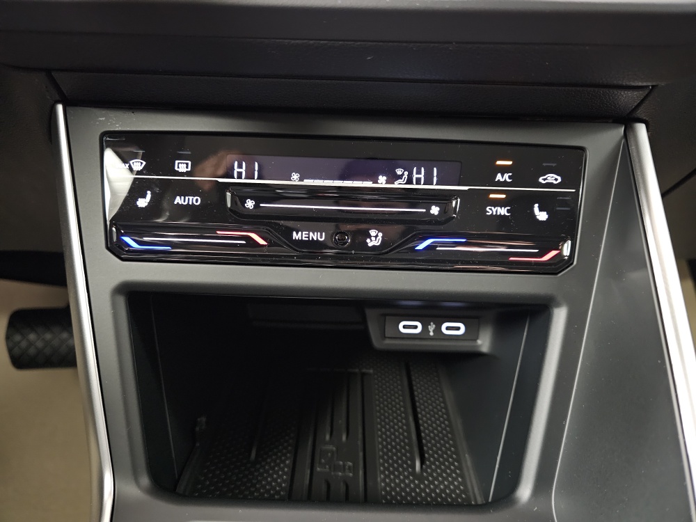 VW Taigo – Foto 9
