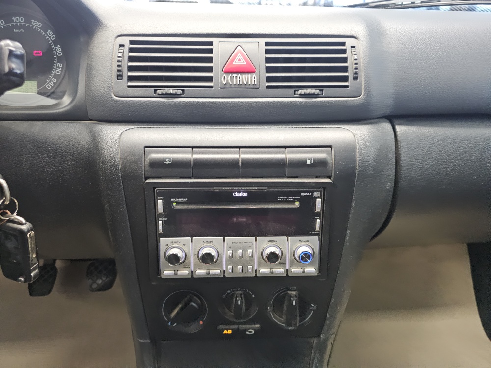 Skoda Octavia Combi – Foto 8