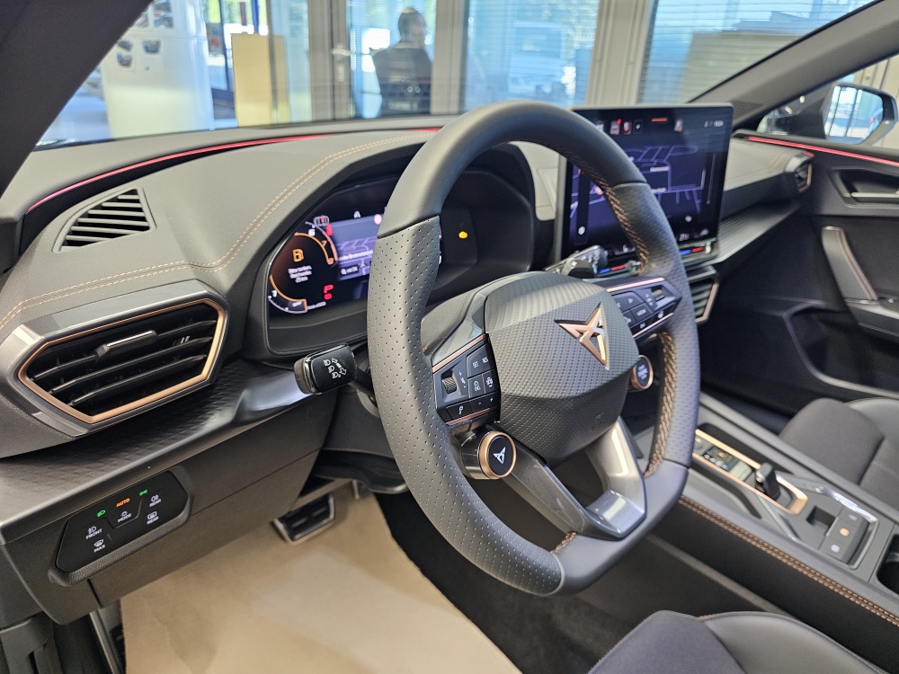 Cupra Leon Sportstourer – Foto 24
