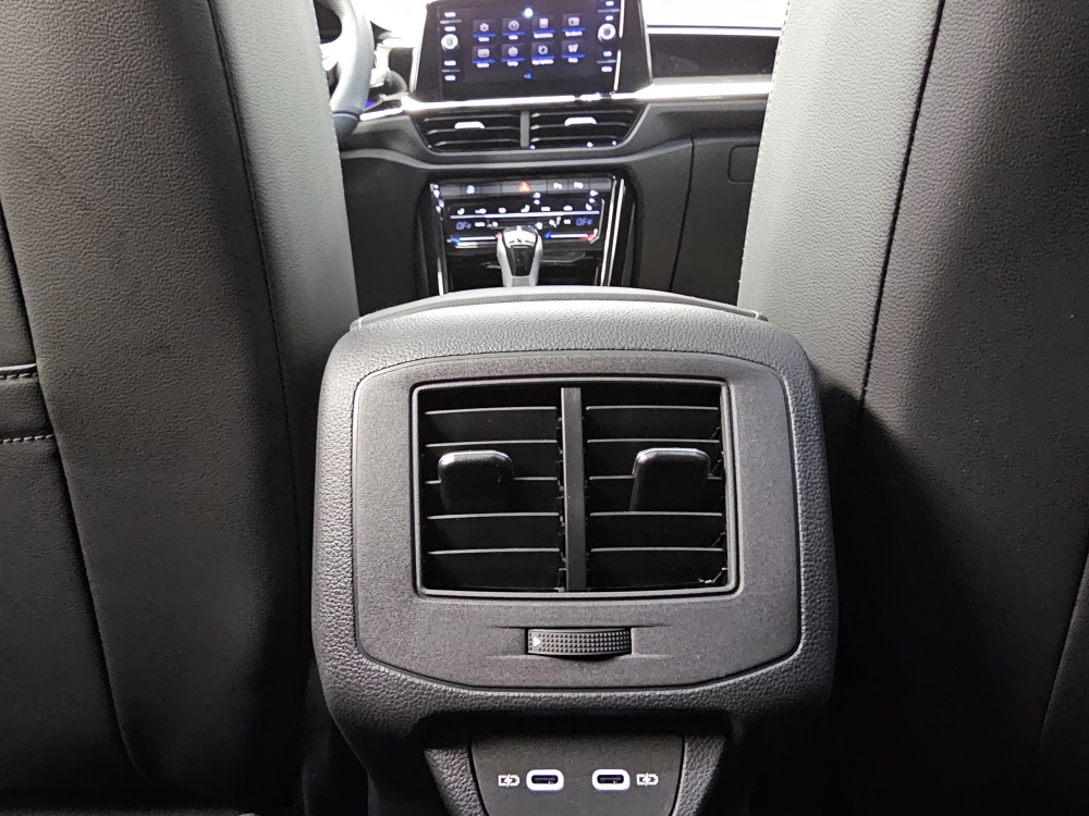 VW T-Roc – Foto 8