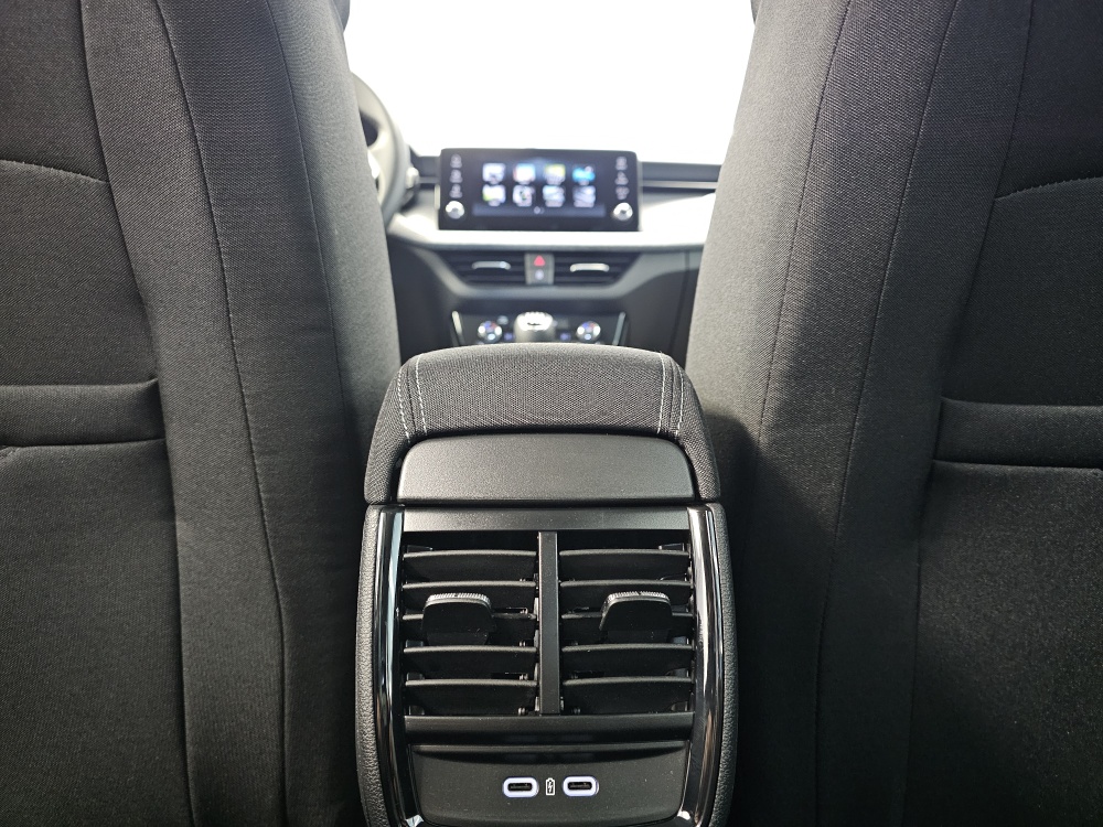 Skoda Kamiq – Foto 7