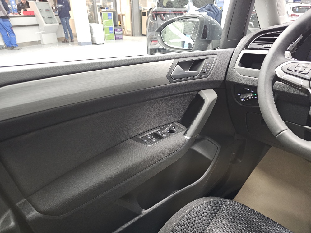 VW Touran – Foto 21