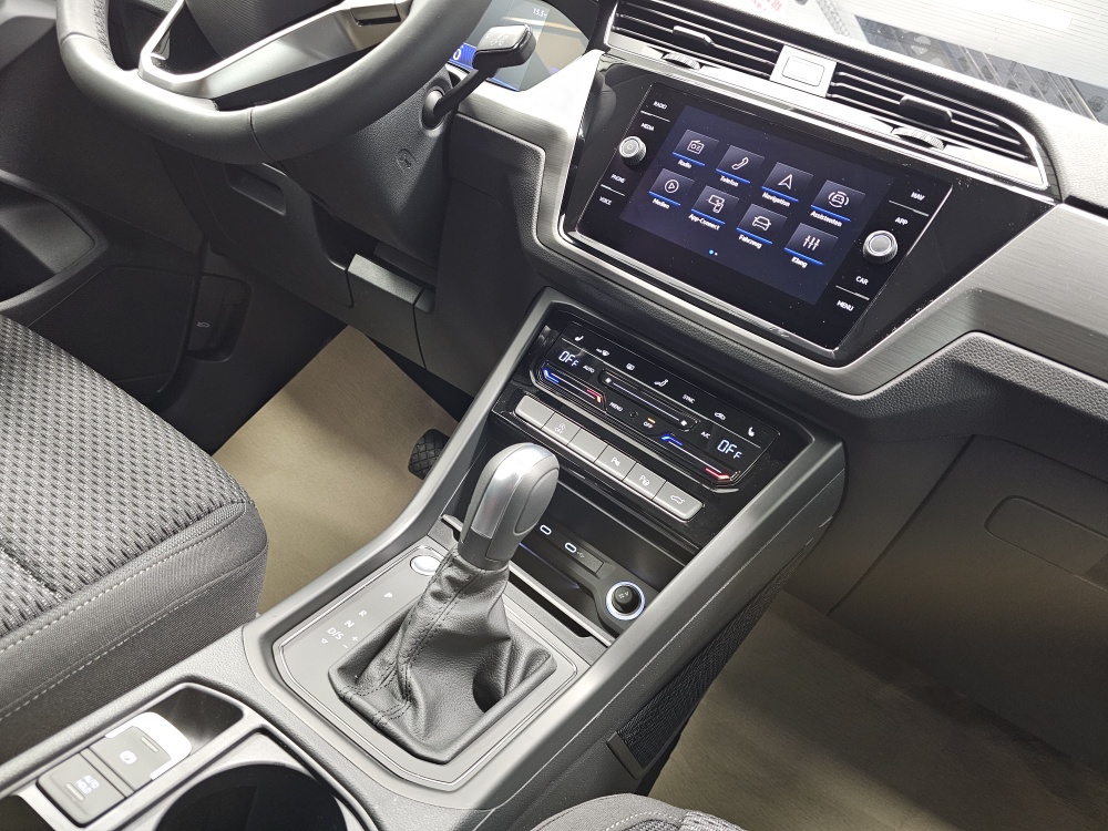 VW Touran – Foto 9