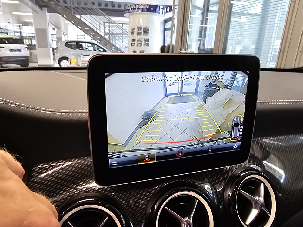 Mercedes-Benz GLA 200 – Foto 20