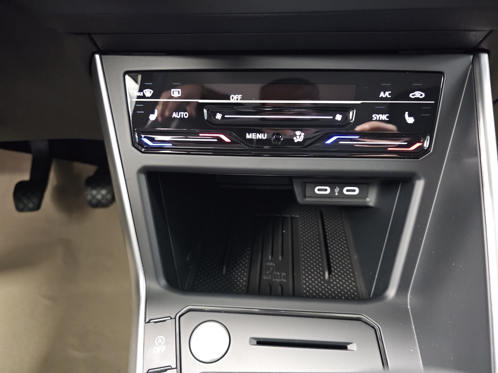 VW Taigo – Foto 9