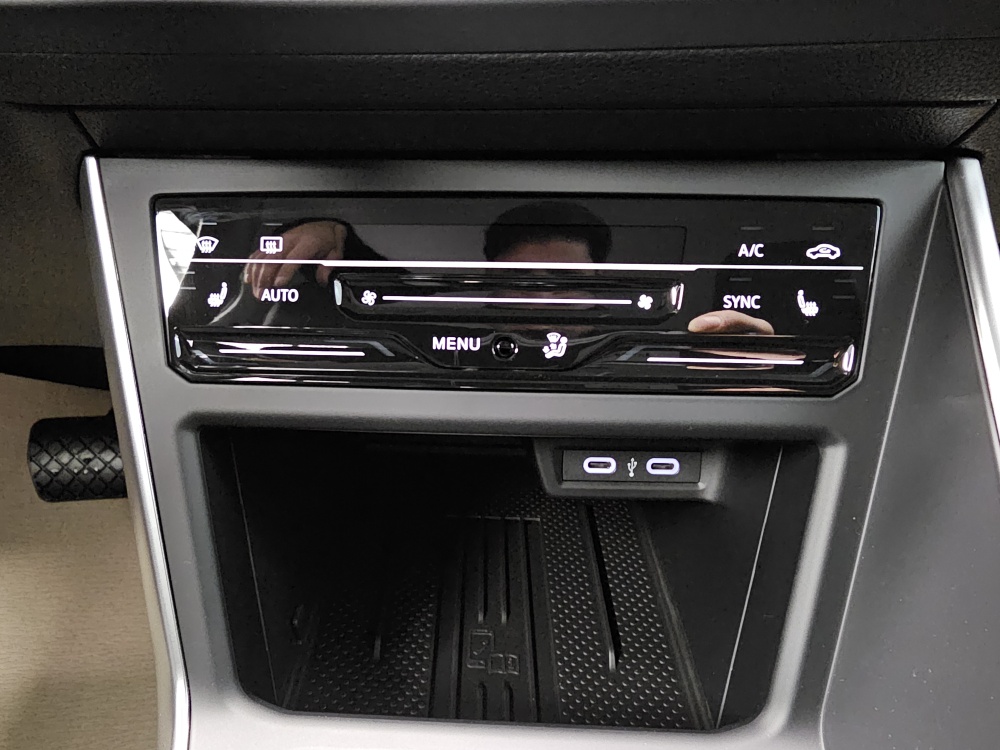 VW Taigo – Foto 9