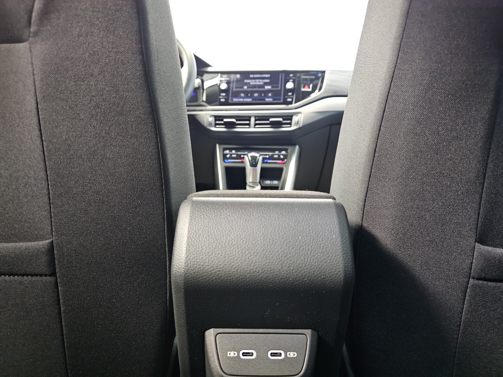 VW Taigo – Foto 6
