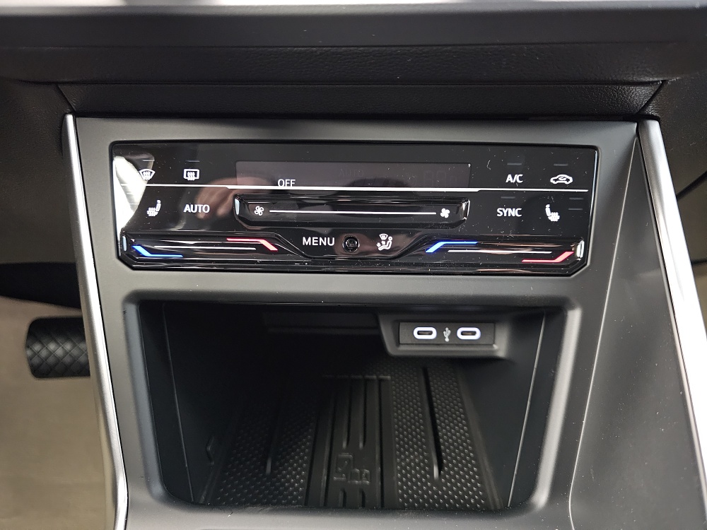 VW Taigo – Foto 9