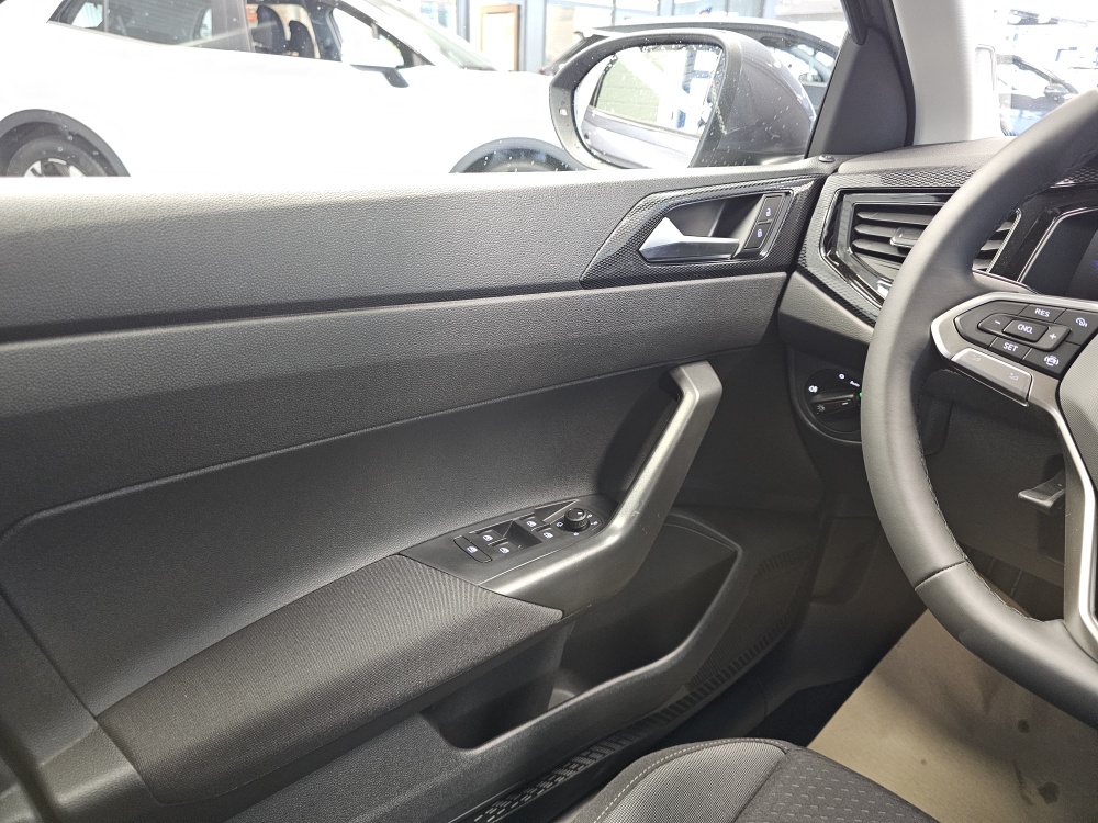 VW Taigo – Foto 19