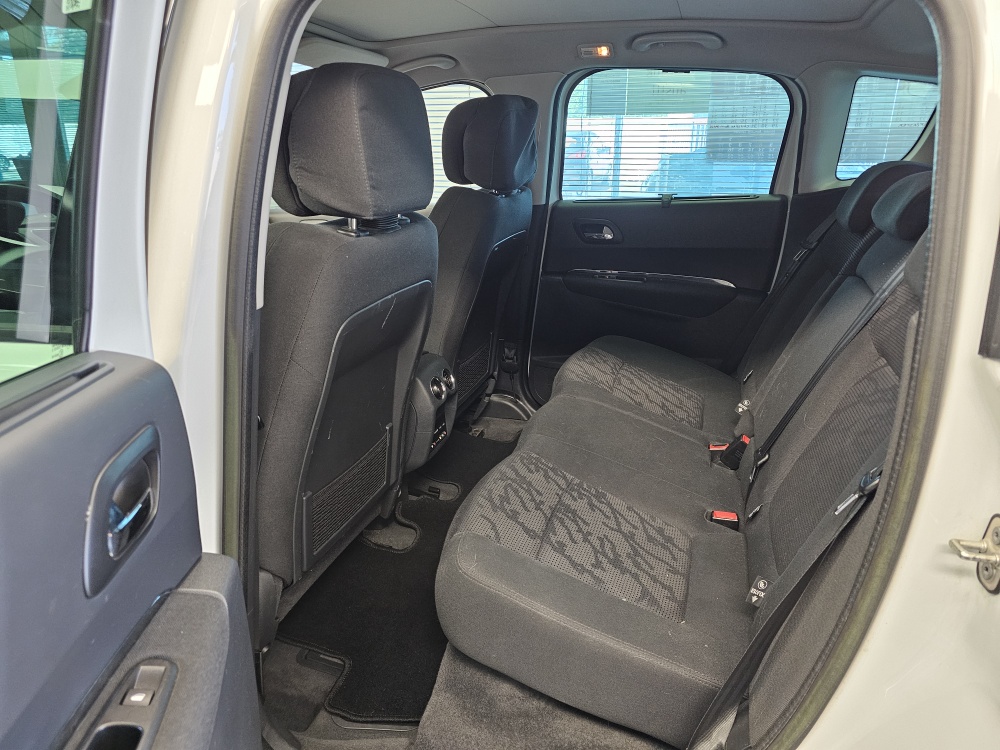 Peugeot 3008 – Foto 6