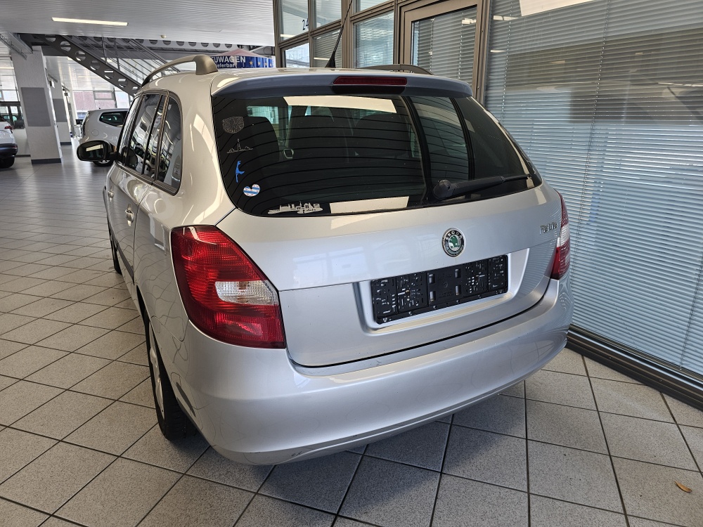 Skoda Fabia Combi – Foto 2