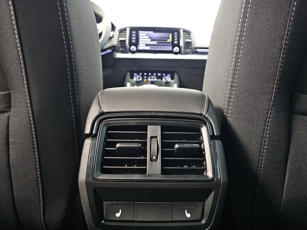 Skoda Karoq – Foto 8