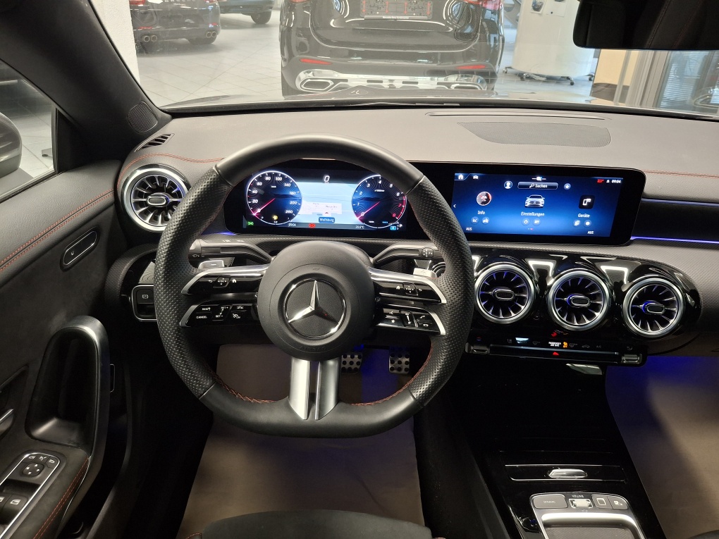 Mercedes-Benz CLA 180 – Foto 20