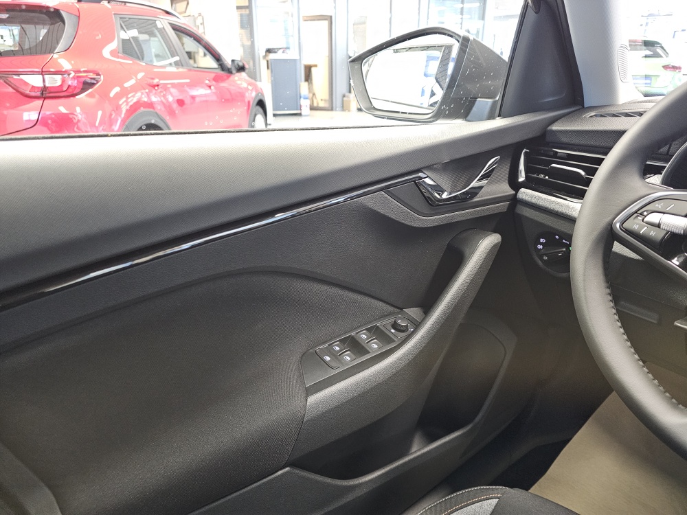 Skoda Kamiq – Foto 18