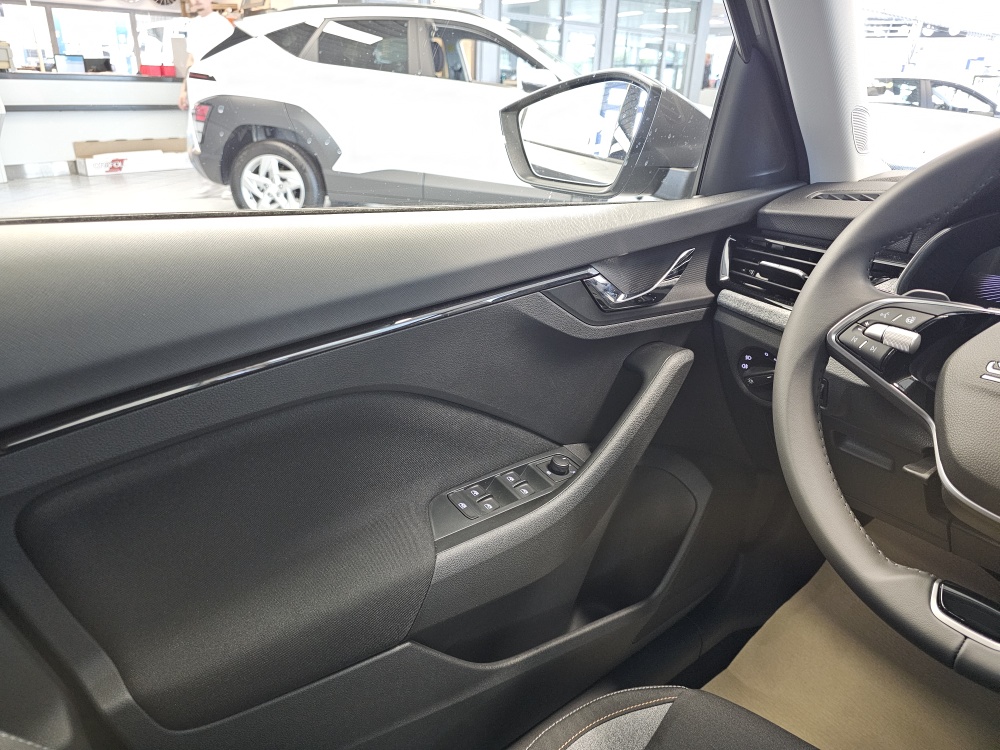 Skoda Kamiq – Foto 18
