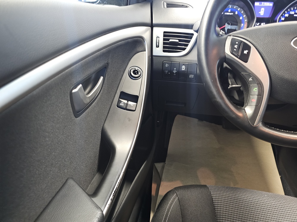 Hyundai i30 – Foto 16