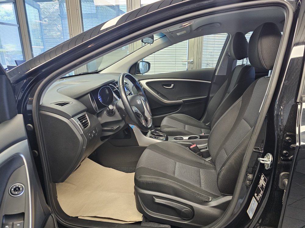 Hyundai i30 – Foto 19