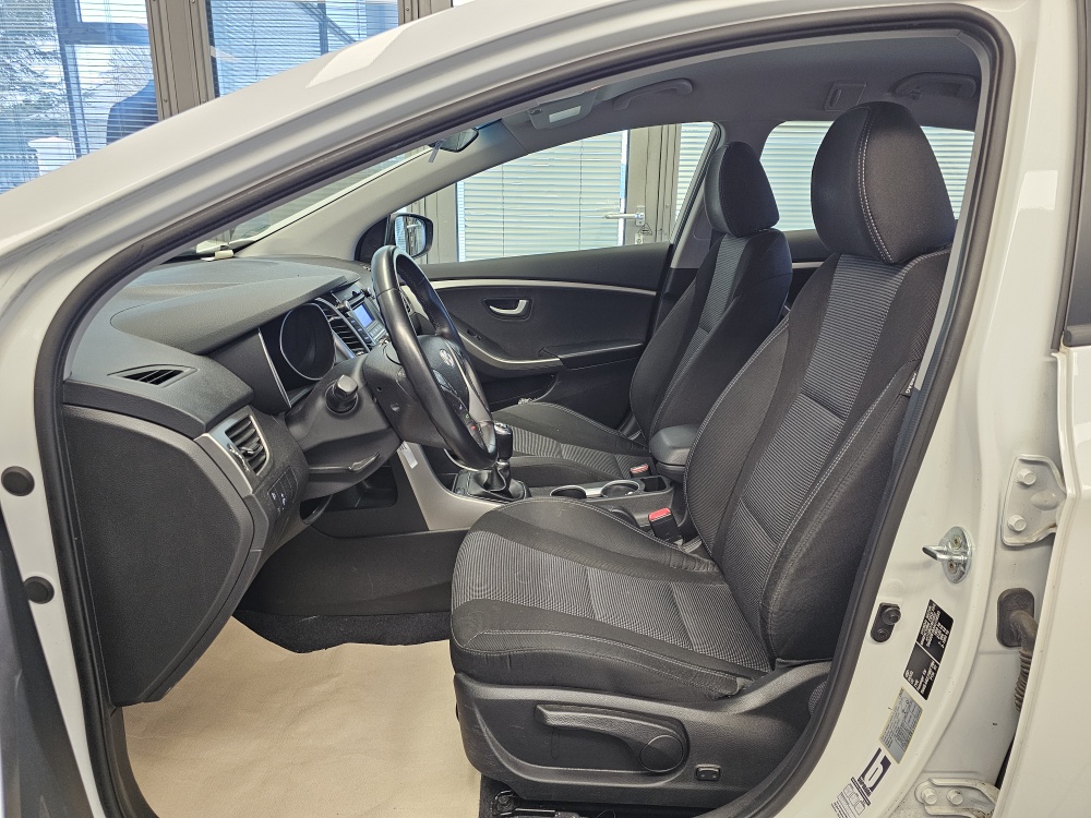 Hyundai i30 Kombi – Foto 15