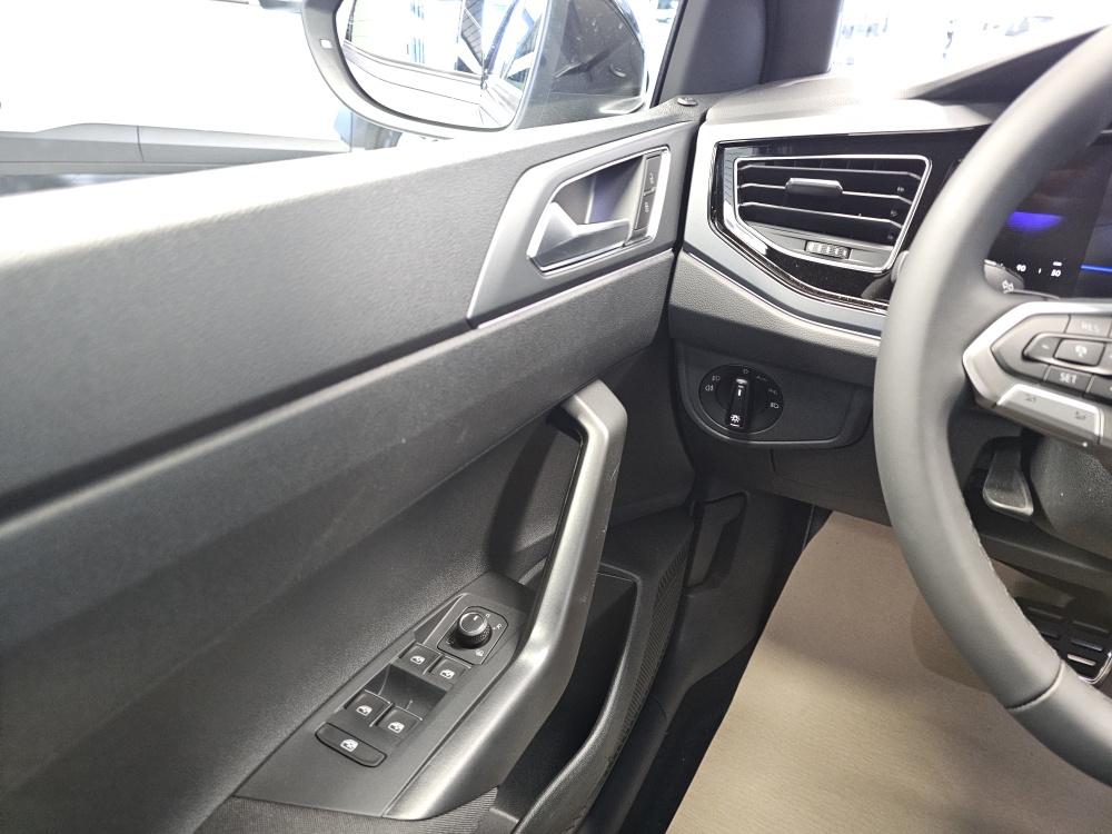 VW Taigo – Foto 19