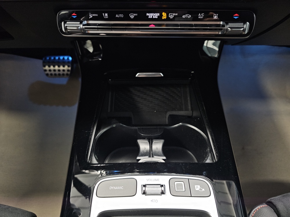 Mercedes-Benz CLA 250e – Foto 13