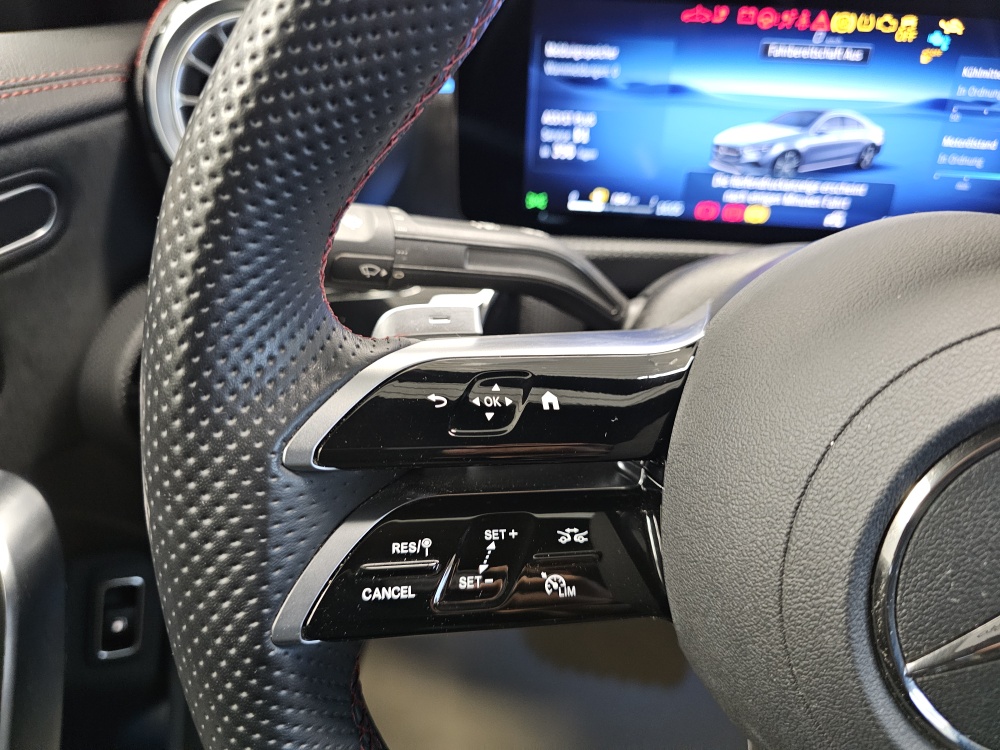Mercedes-Benz CLA 250e – Foto 36