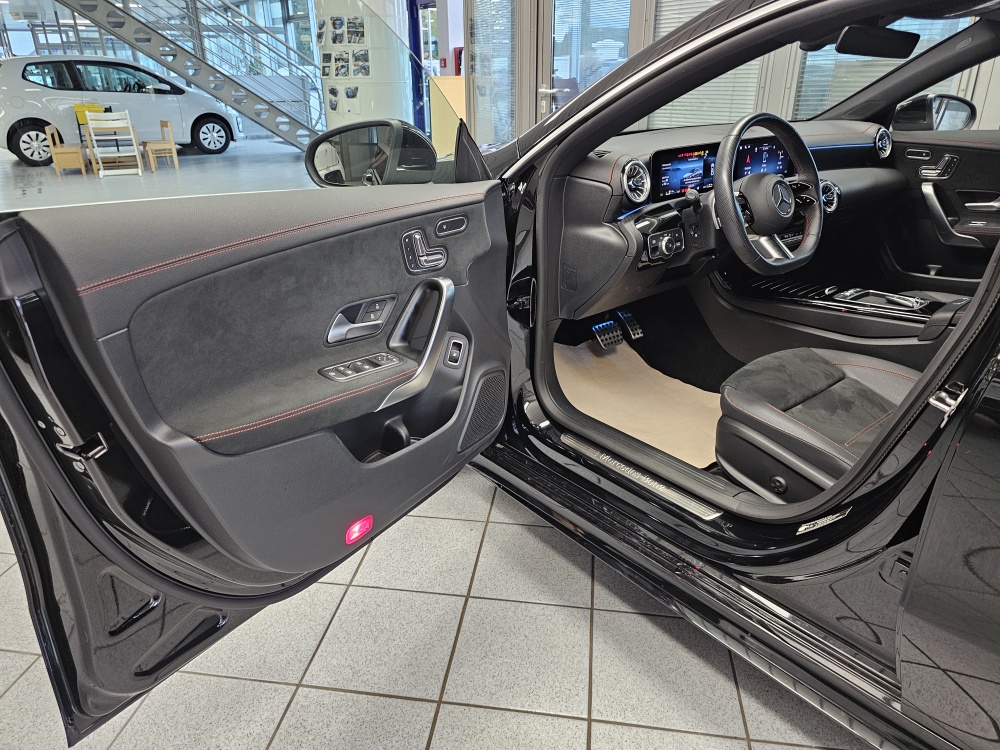 Mercedes-Benz CLA 250e – Foto 44