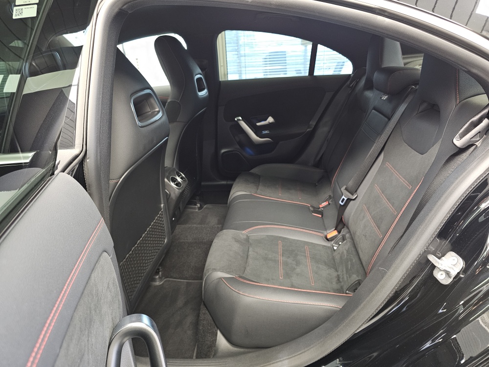 Mercedes-Benz CLA 250e – Foto 8