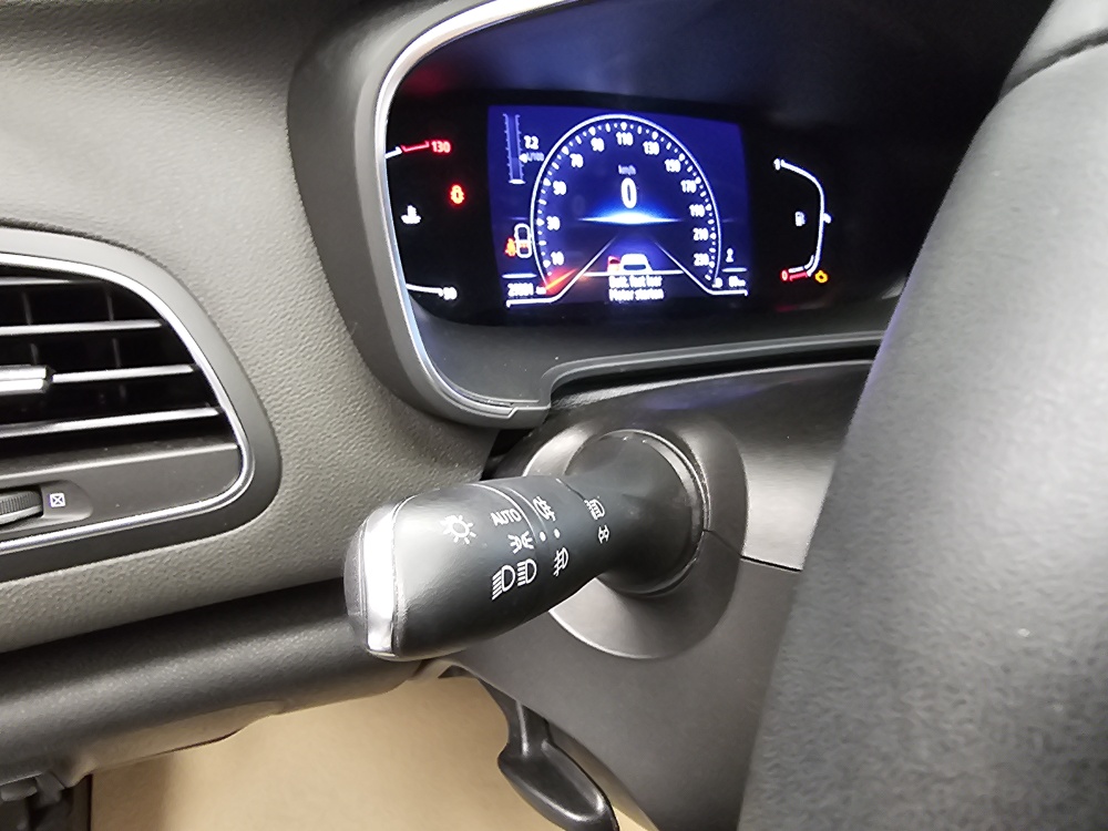 Renault Megane – Foto 21