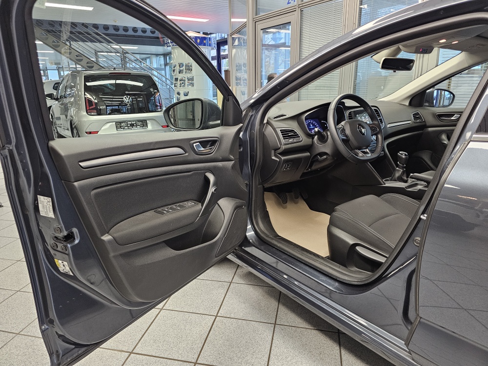 Renault Megane – Foto 23