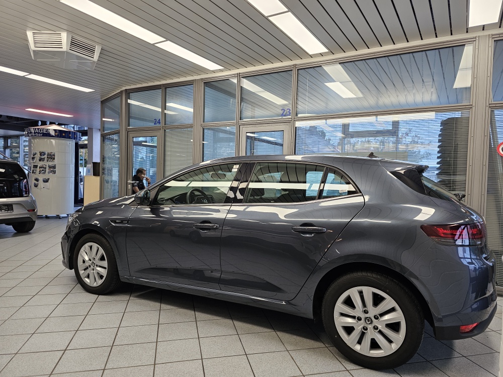 Renault Megane – Foto 24