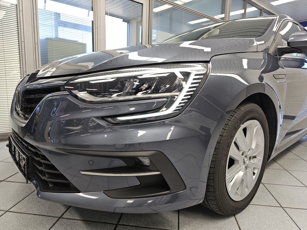 Renault Megane – Foto 25