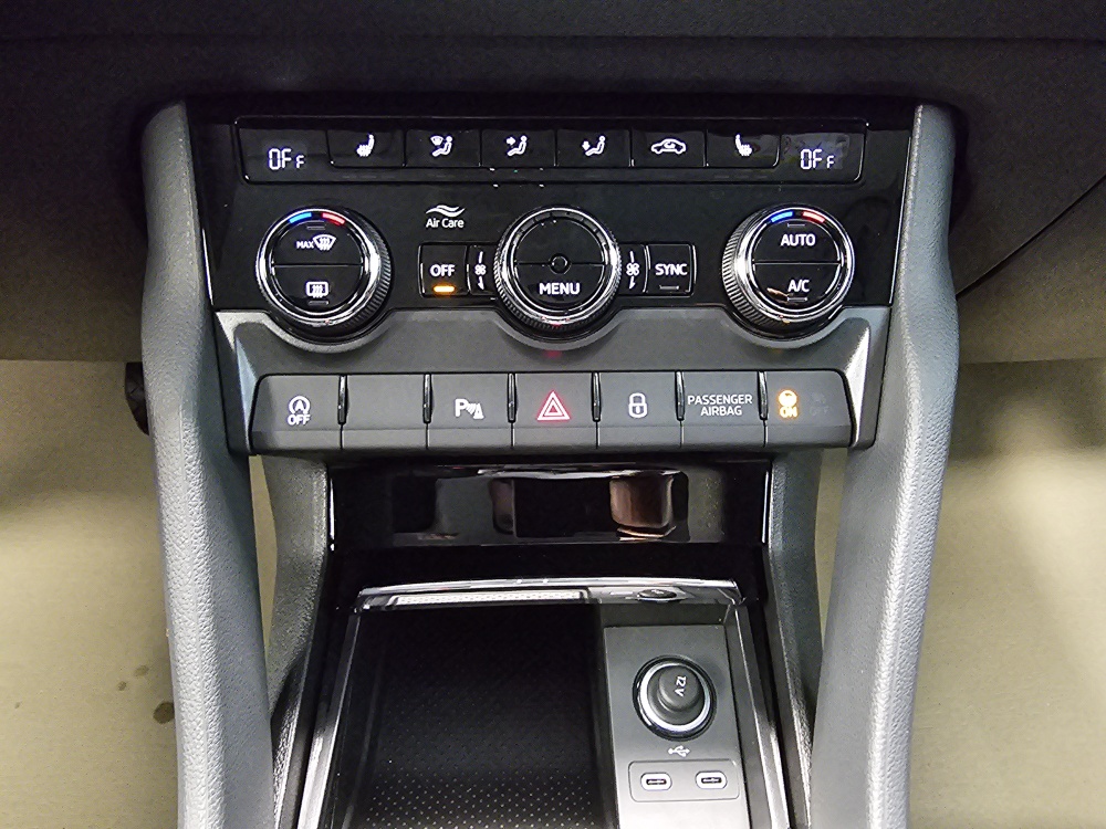 Skoda Karoq – Foto 10