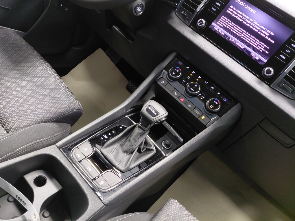 Skoda Karoq – Foto 8