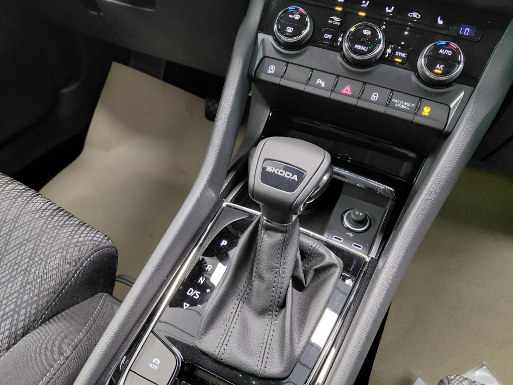 Skoda Karoq – Foto 9