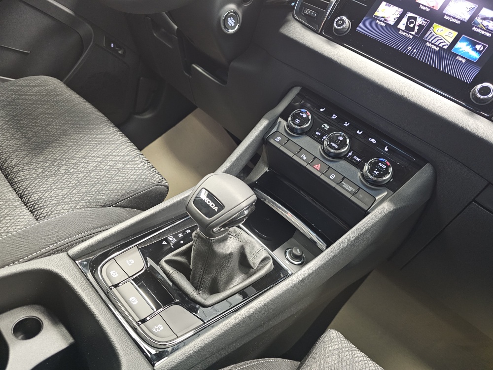 Skoda Karoq – Foto 10
