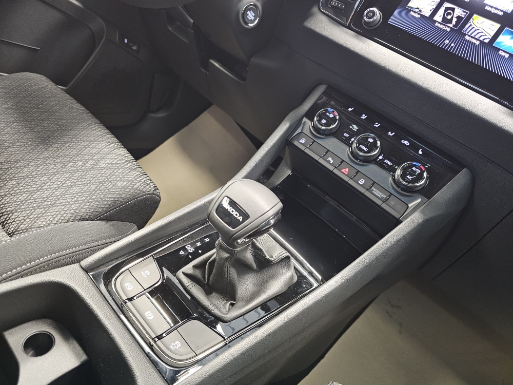 Skoda Karoq – Foto 10