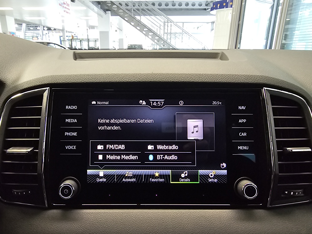 Skoda Karoq – Foto 17
