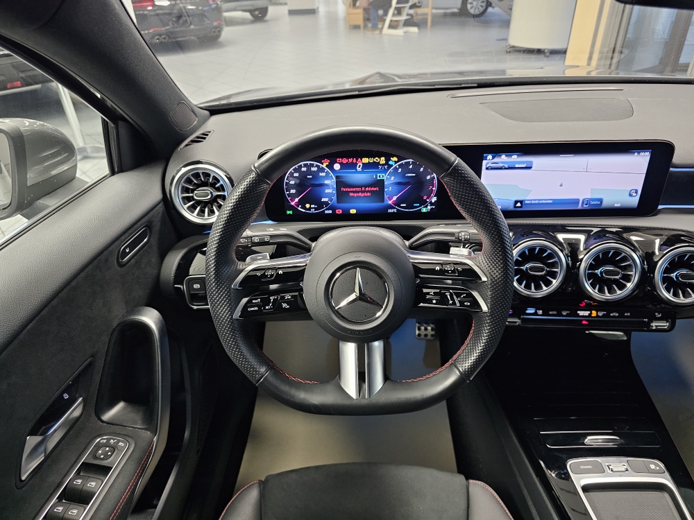 Mercedes-Benz A 180 – Foto 31