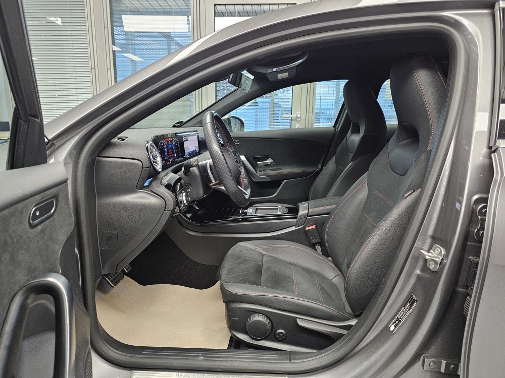Mercedes-Benz A 180 – Foto 34